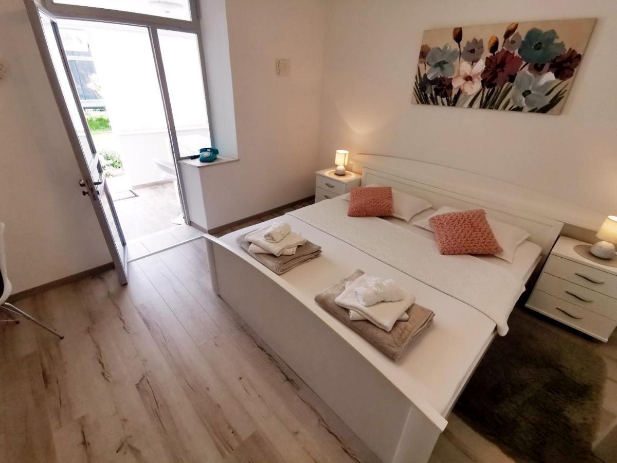 Apartments Srijemsi مْليني المظهر الخارجي الصورة